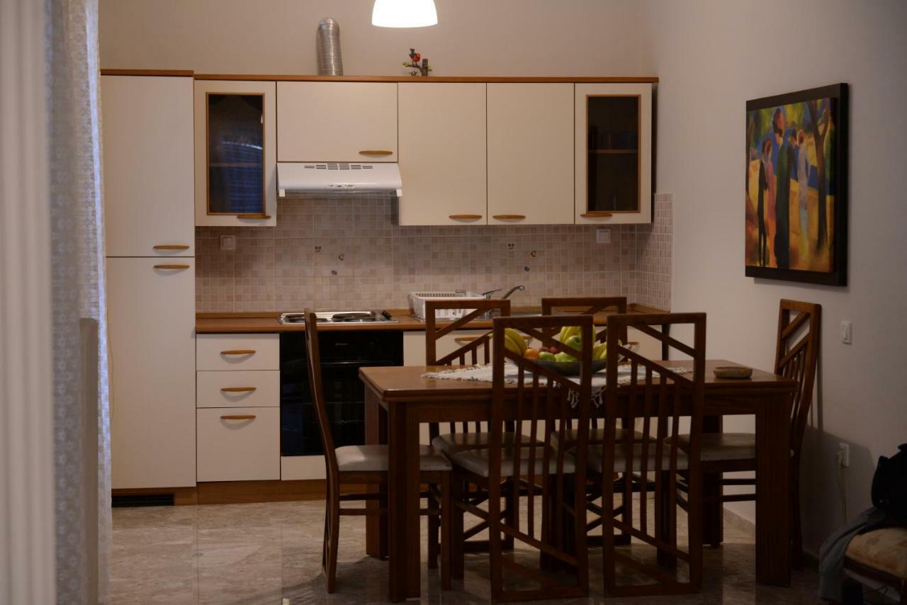 Patras White Castle Appartement Buitenkant foto